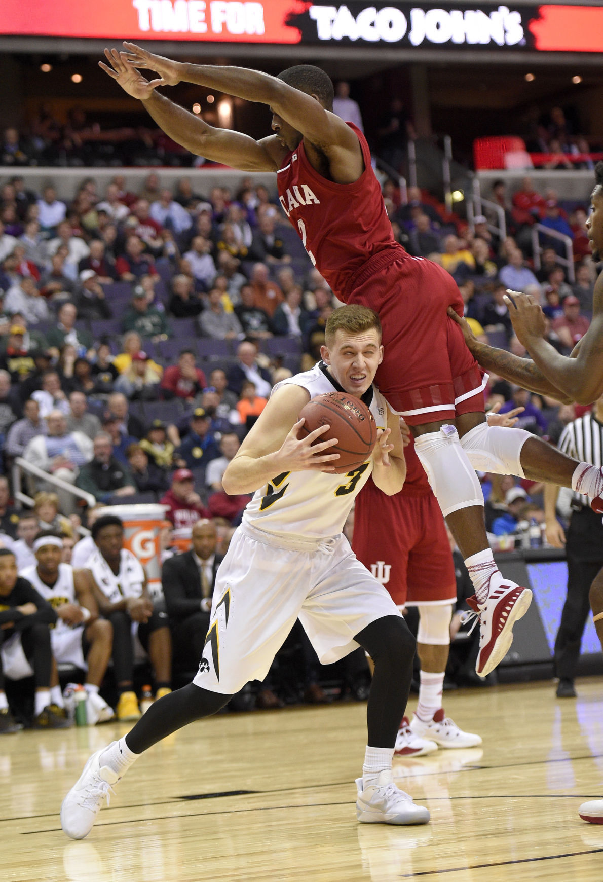 B10 Indiana Iowa Basketball